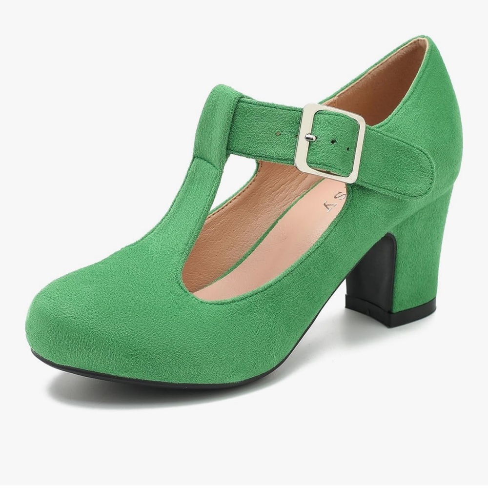 Green Pumps size 9
